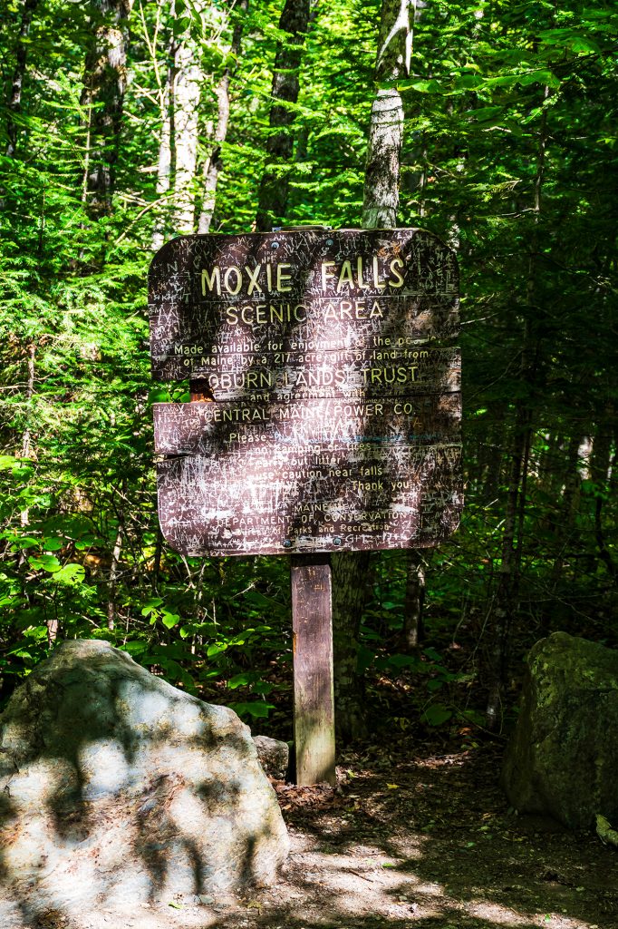 Moxie Falls welcome sign